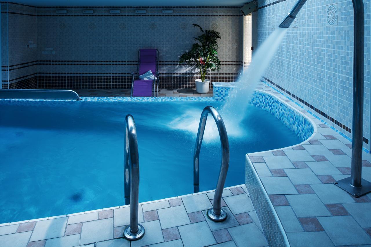 Lazensky Hotel Moskevsky Dvur Karlovy Vary Ngoại thất bức ảnh