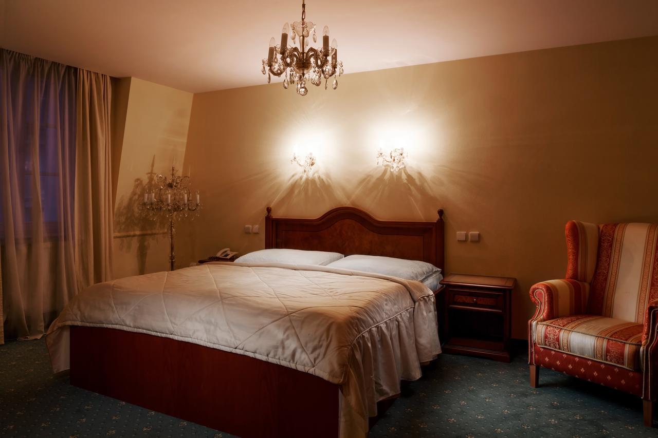 Lazensky Hotel Moskevsky Dvur Karlovy Vary Ngoại thất bức ảnh